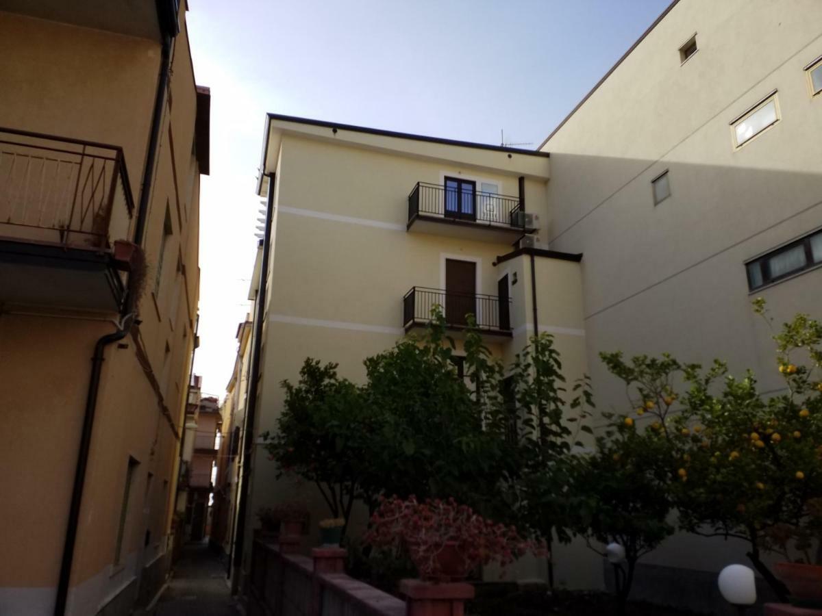 Mediterranean Apartments 卡普多兰多 外观 照片