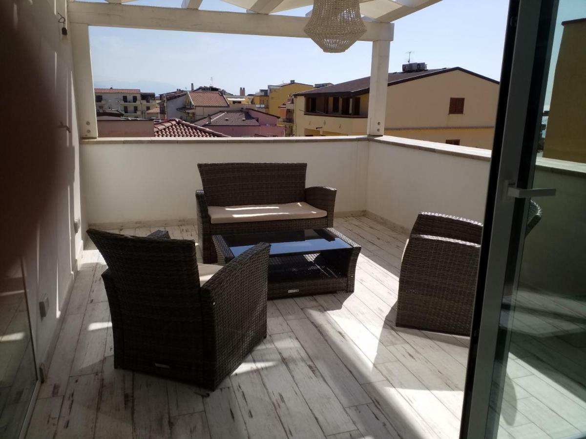 Mediterranean Apartments 卡普多兰多 外观 照片