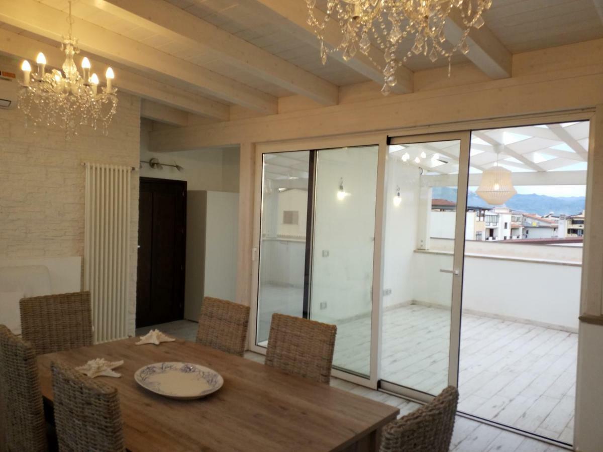 Mediterranean Apartments 卡普多兰多 外观 照片